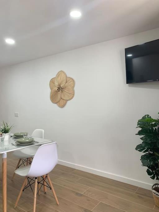 Playa Cerca, Wifi Gratis - Centrico Y Renovado Apartment Guia de Isora  Exterior photo